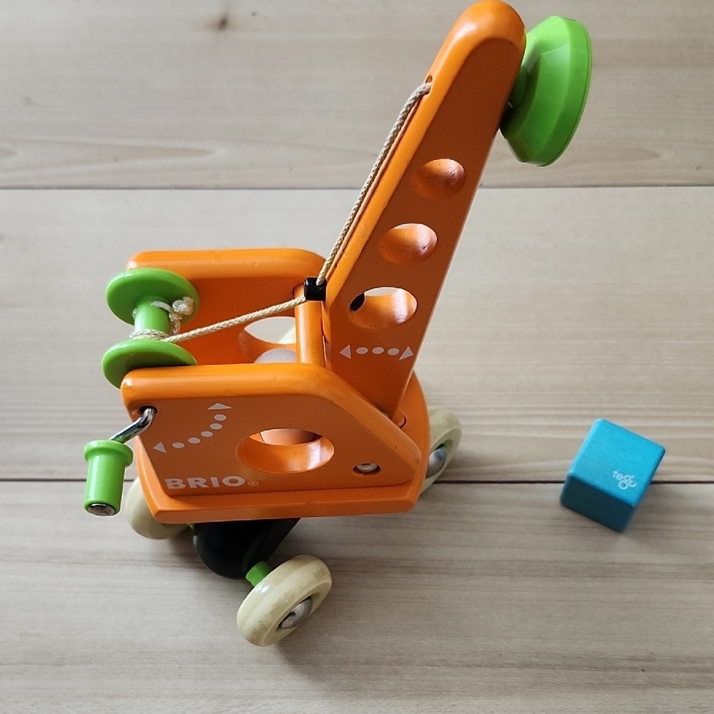 Brio Magnetic Crane With Block